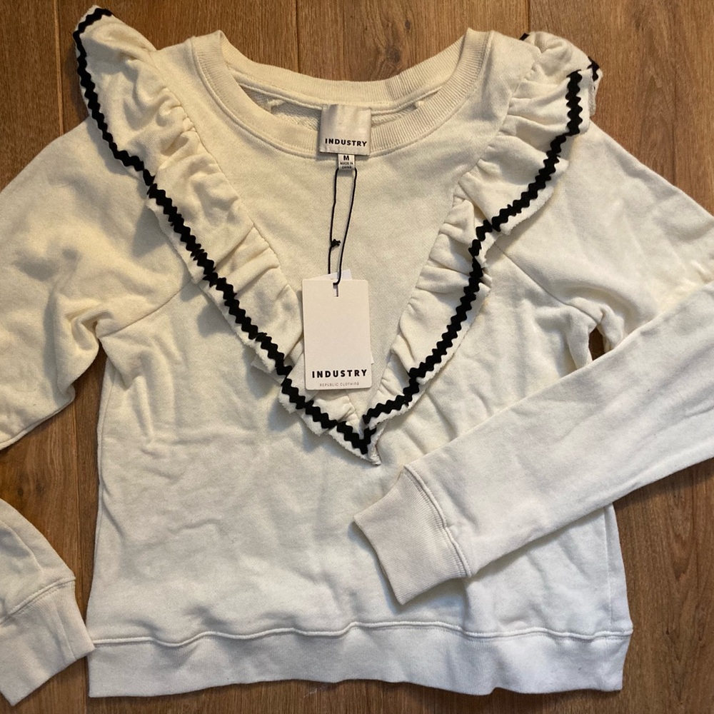 Industry ruffle top NWT